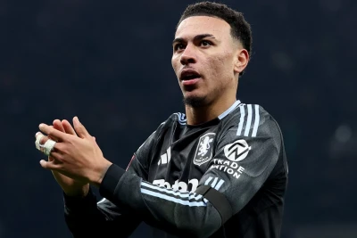 "Liverpul" "Aston Villa"nın yarımmüdafiəçisi Morqan Rocerslə maraqlanır