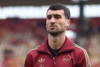 Emreli "Nürnberq"dəki son matçına çıxır