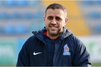 Ayxan Abbasov: Nəriman Axundzadənin ABŞ-də qalması daha məsləhətlidir, çünki o, yığmanın əsas futbolçularından biridir