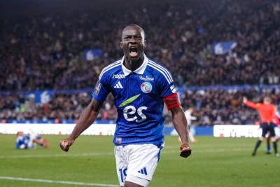 "Sanderlend" Habib Diarra ilə Rekord Transferə İmza Atıb