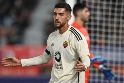 "Napoli" "Roma"nın kapitanı ilə güclənə bilər