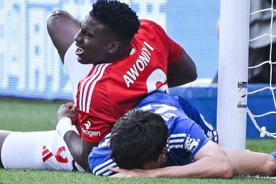 Dirəklə toqquşan futbolçu süni komaya salınıb