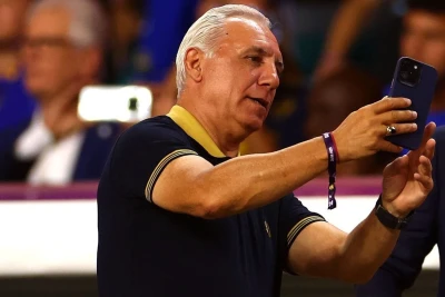 Xristo Stoiçkov futbolçuların çox oyunlardan şikayətinə qarşıdır