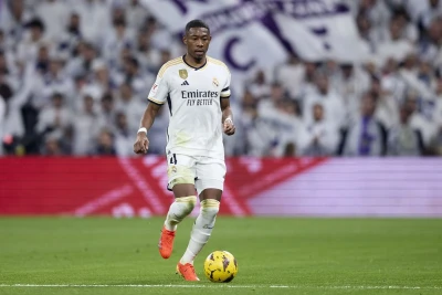 David Alaba 7-10 gün meydandan kənarda qalacaq