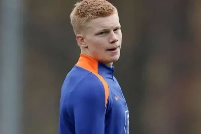 "Atletiko" "Real"ın transfer hədəfi Kees Smit üçün yarışa qoşuldu