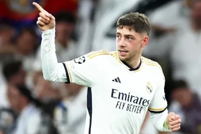 Federiko Valverde ən &ccedil;ox meydanda olan futbol&ccedil;u kimi d&uuml;nya rekorduna imza atıb