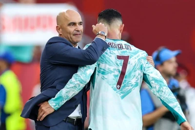 Roberto Martines Ronaldunun əvəzlənməsini izah edib