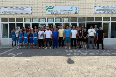 Kadet boksçularımız Özbəkistanda Avropa birinciliyinə hazırlaşır