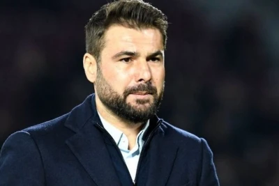 Adrian Mutu "Neftçi"dəki maaşı barədə danışdı