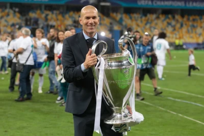 Zinəddin Zidan "Marsel"in məşqinə qatılıb