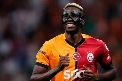 "Əl-Hilal" Viktor Osimhen üçün yeni təklif irəli sürüb