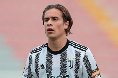 "Juventus" Kenan Yıldız'ın Sözleşmesini Uzatıyor