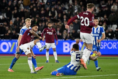 "Vest Hem"in Premyer Liqadan düşməsi oyunçuların maaşlarını yarıbayarı azaldacaq