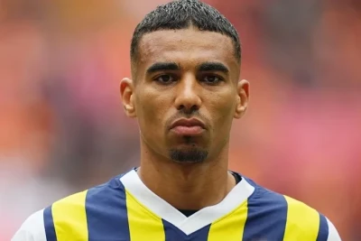 "Spartak" "Fənərbaxça"nın müdafiəçisi Aleksandr Ciku üçün təklif göndərib
