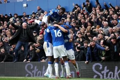 Everton 35 milyon funt sterlinq cərimələndi