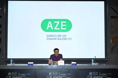 Fərid Qayıbov beynəlxalq yarışlarda uğur qazanan idmançılarla görüşdü