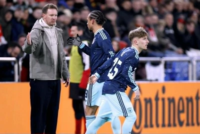 Nagelsmann Saneyə şans verdi, lakin yerinin daimi olmadığını bildirdi