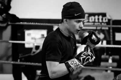 Keçmiş UFC döyüşçüsü Suman Moxtariyan Sidneydə güllələnərək öldürülüb