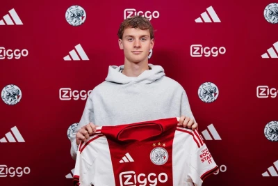 "Ayaks" Zlatan və oğlu Maksimilianın transferlərini müqayisə etdi: Kiçik İbra da "Ayaks"da!