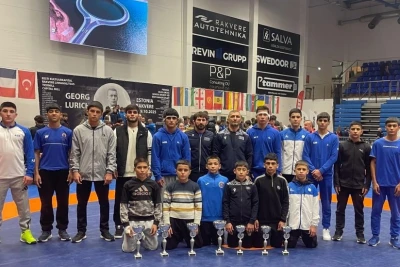 Azərbaycanlı yeniyetmə güləşçilər Estoniyada beynəlxalq turnirdə 7 medal qazanıblar