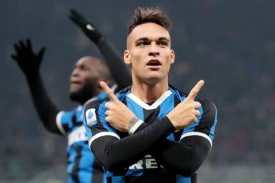 Lautaro Martinez Hakan Çalhanoğlu'nun oyunundan narazıdır