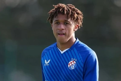"Barselona" 16 yaşlı Kardoso Varelanı transfer edir