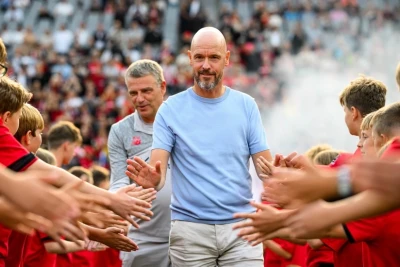"Bayer 04" Erik Ten Haqla yollarını ayırdı