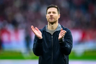 "Çelsi" Xabi Alonso ilə baş məşqçi təyinatı üçün danışıqlara başlayıb