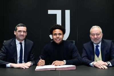 Veston Makkenni "Yuventus" ilə Müqaviləsini 2030-cu ilə Qədər Uzadıb