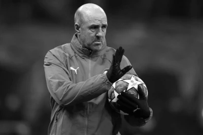 "Real Madrid"in sabiq qapıçısı Xose Manuel Oçotorena vəfat edib