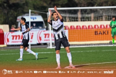 Araz Abdullayev: "Son oyunlarda görünür ki, bu komanda ümid verir" - "Karvan-Yevlax"ın "Neftçi" ilə oyunu və komandanın gələcək ümidləri