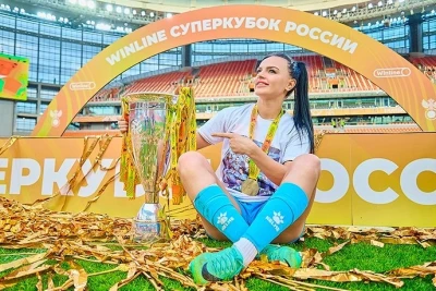 Nigar Mirzəliyeva "Zenit"dəki uğurları və Avropa liqalarında oynamaq arzusu haqqında danışdı