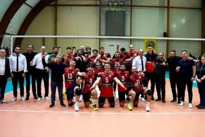 Azərbaycan çempionatında üçüncü yeri tutan komanda 6 voleybolçu ilə yollarını ayırıb