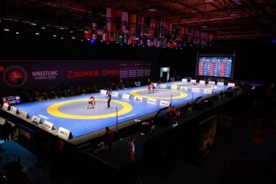 Dünya çempionatı: Azərbaycan güləşçiləri Zaqrebdə mübarizə aparır, Eldəniz Əzizli bürünc medal üçün yarışacaq
