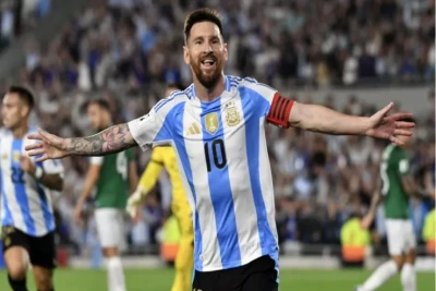Lionel Messi dünya çempionatından sonra ilk rəsmi oyununa çıxıb