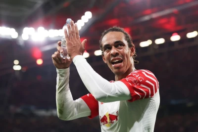Yussuf Poulsen "Leypsiq"dən "Hamburq"a keçdi