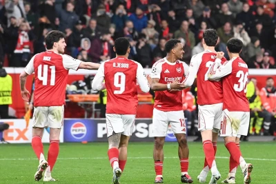"Arsenal" iki gənc istedadının satışına baxa bilər