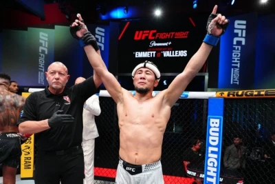 Mıktıbek Orolbay UFC-də rekorda imza atdı, Həbib Nurməhəmmədovun rekorduna yaxınlaşdı