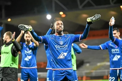Kəpəz" heyətini yeni futbolçu ilə gücləndirib