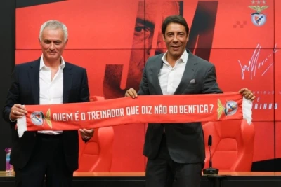 "Qarabağ"a məğlubiyyətdən sonra "Benfika" Mourinyo ilə əlaqə saxladı