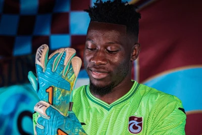 "Trabzonspor" Onananın transferi üçün "Mançester Yunayted"lə danışıqlara başlayır