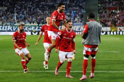 Mahir Emrelinin iştirakı ilə "Kayzerslautern" "Şalke" üzərində qələbə qazandı
