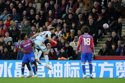 "Kristal Palas" "Brentford"u məğlub etdi