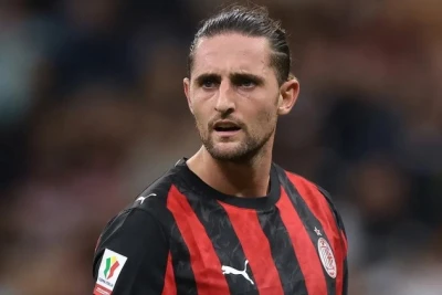 "Milan"ın yarımmüdafiəçisi Rabyo millidən zədəli qayıtdı, bir neçə həftə meydandan kənarda qalacaq