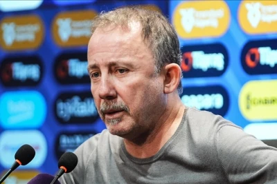 Sergen Yalçın: Bəzi sıxıntıları həll etmək üçün zaman lazımdır