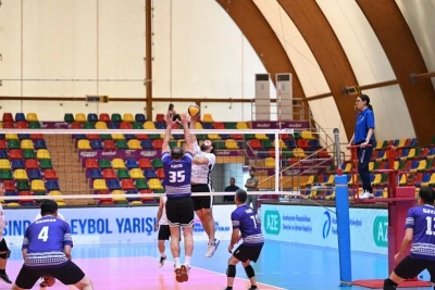 Dövlət Qurumları Arasında Voleybol Yarışının Nəticələri Açıqlanıb: Həm Kişilərdə, Həm də Qadınlarda FHN Qalib