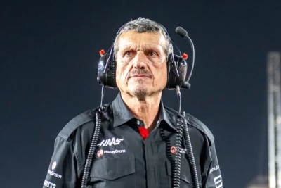 Günter Ştayner Hemiltonun "Ferrari"dəki əyləclərlə bağlı çətinliklərini açıqlayıb