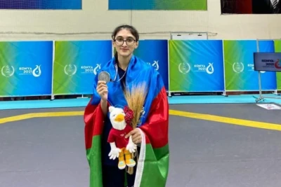 Minayə Əkbərova Polşa turnirində qələbəsindən və Dünya Çempionatına hazırlığından danışdı