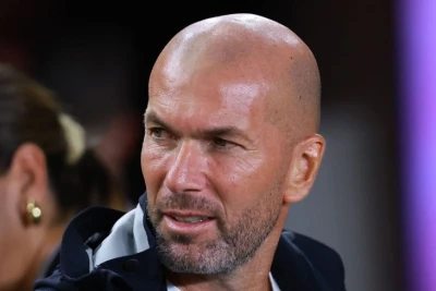Zidan Arriqo Sakkinin "Milan"ını futbol tarixinin ən yaxşı komandası adlandırıb