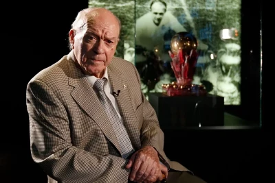 Alfredo Di Stefano: Super "Qızıl Top"un Yeganə Sahibi